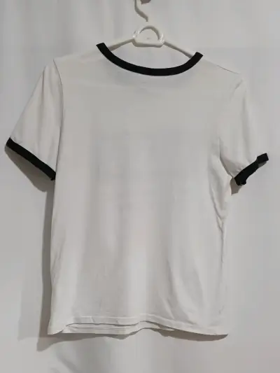 Polera Vans blanca con detalles negros - miniatura 3