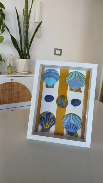 Cuadro decorativo con conchas pintadas a mano - miniatura 6