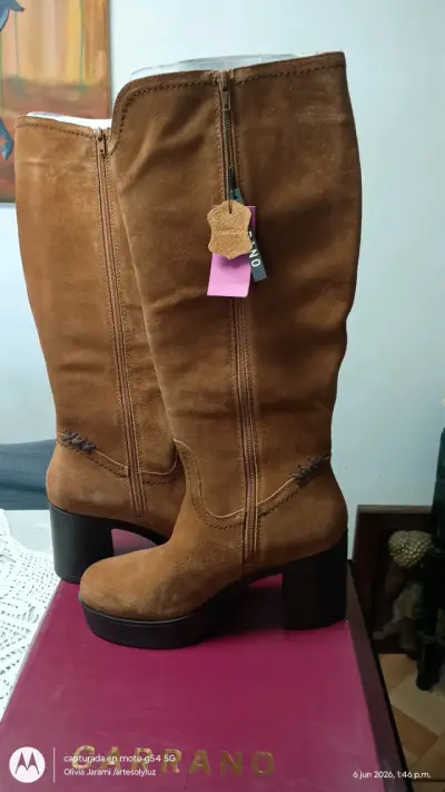 Botas de gamuza marrón con tacón alto - miniatura 5