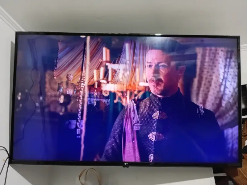 Televisor LG pantalla plana 55 pulgadas su base or - 1