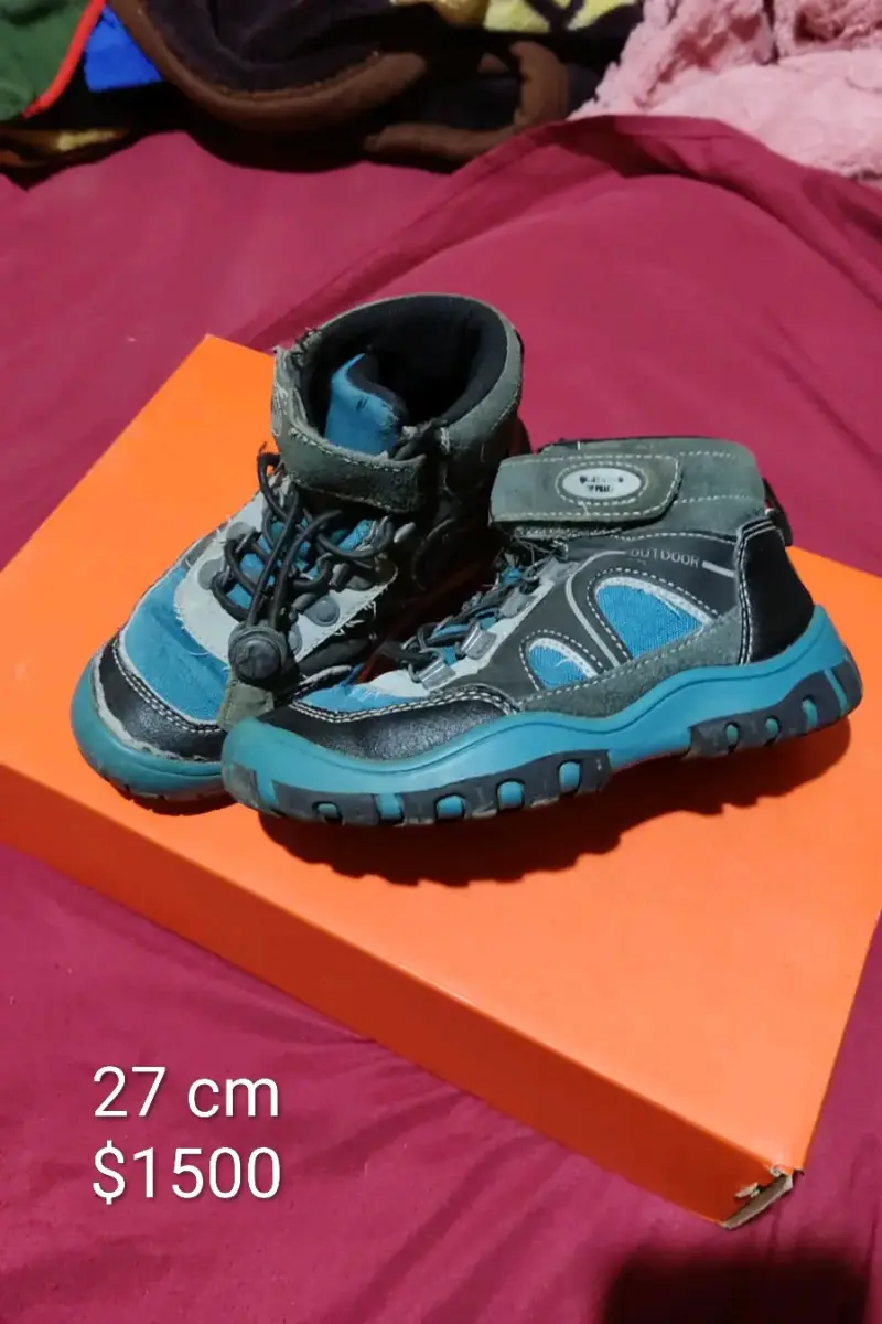 Zapatillas varias de niño - 1
