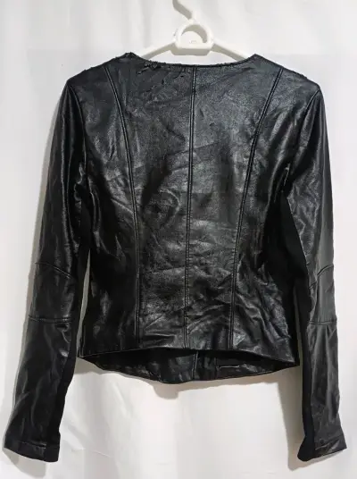 Chaqueta de cuero negra Guess para mujer - miniatura 3