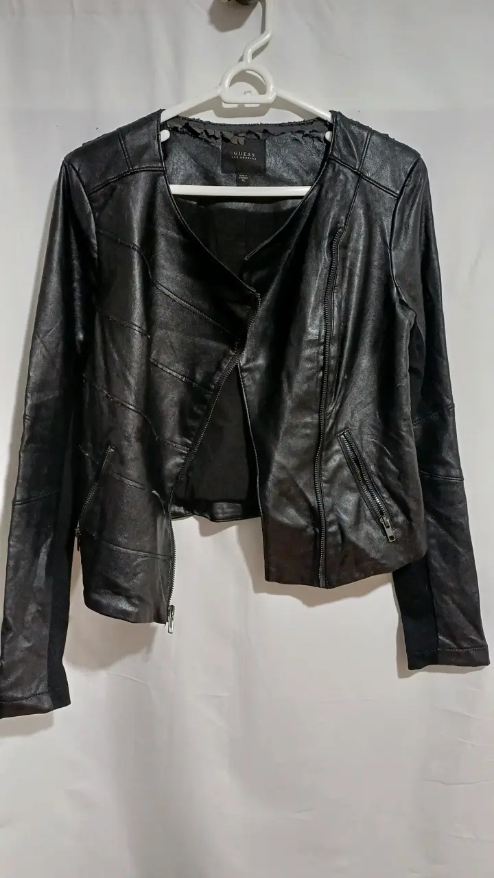 Chaqueta de cuero negra Guess para mujer - 6