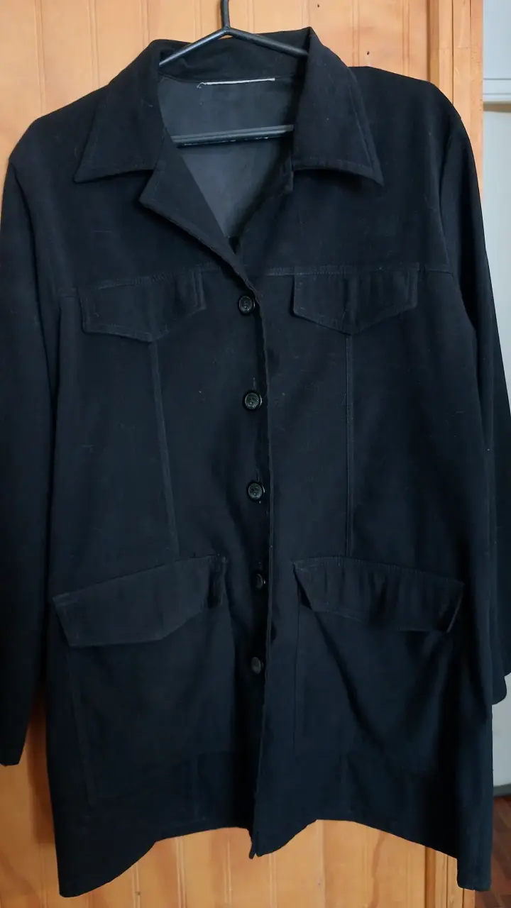 Chaqueta negra