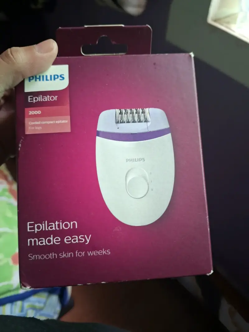 Depiladora Philips 2000 compacta para piernas