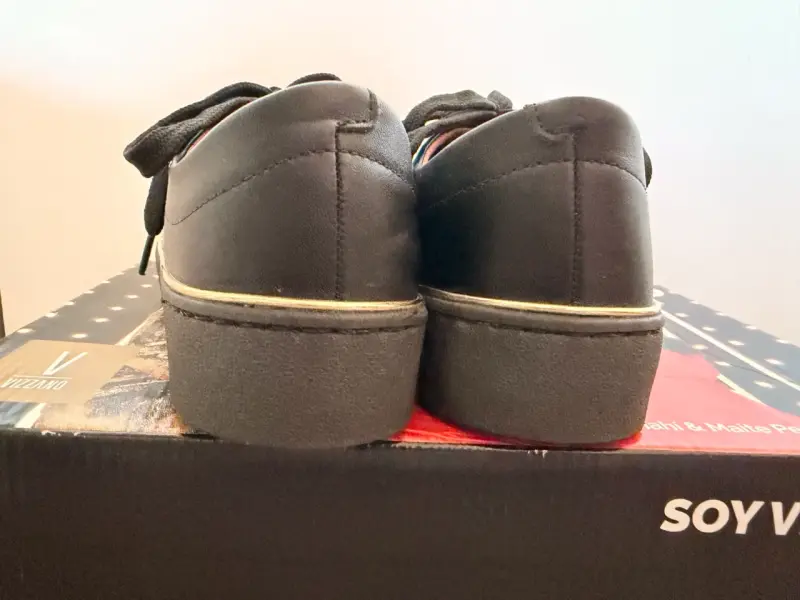Zapatillas negras casuales Vizzano - 4