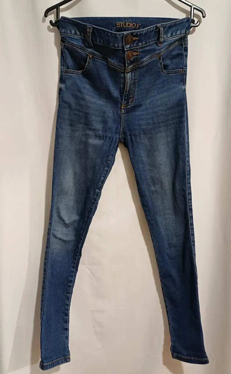 Jeans ajustados azul oscuro Studio F - 1