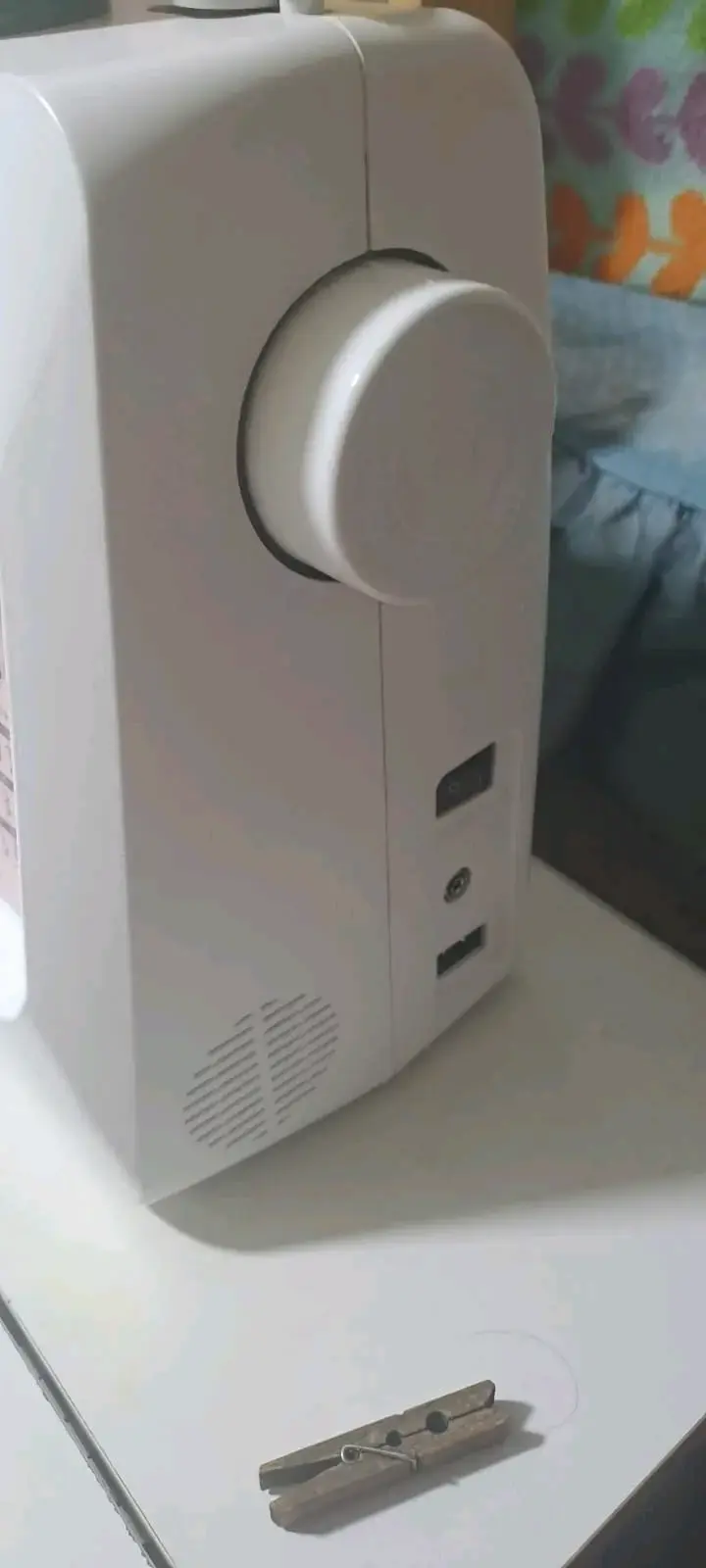 Máquina de Coser Brother SH7700 con Múltiples Puntadas - 1