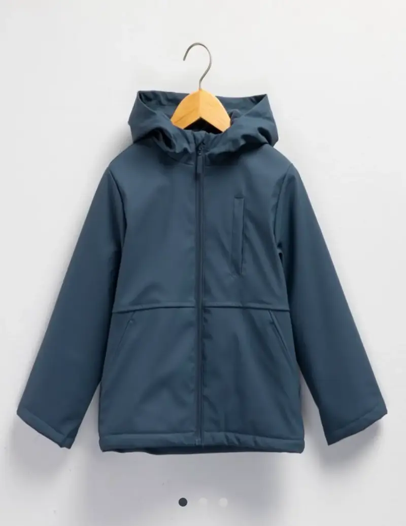 Chaqueta impermeable yamp 4