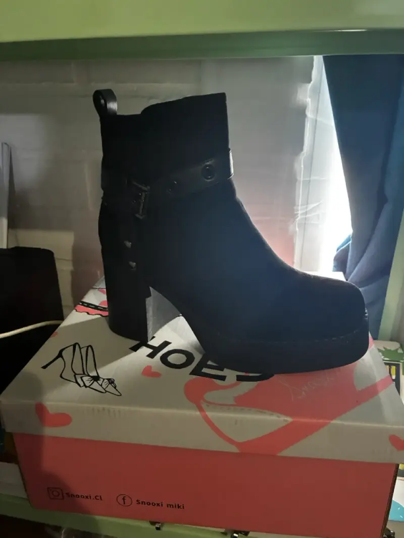 Botines negros 38 de tacón alto Snooxi