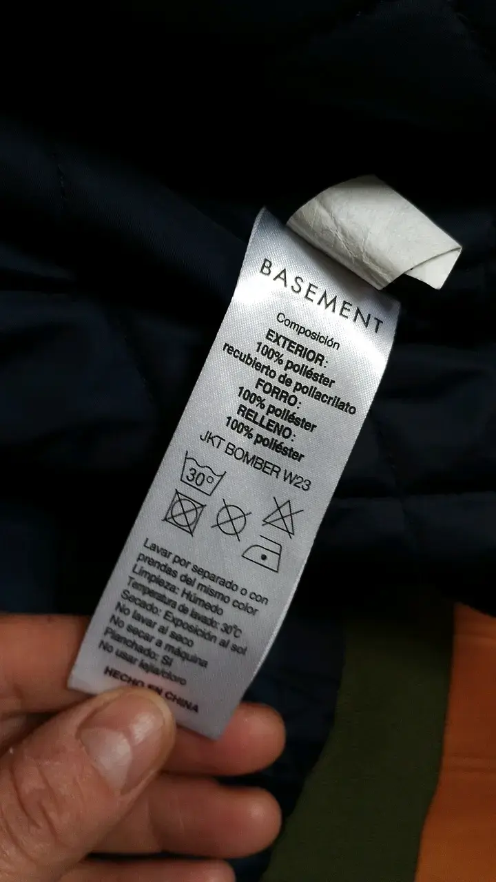 Chaqueta bomber verde Basement talla M - 6