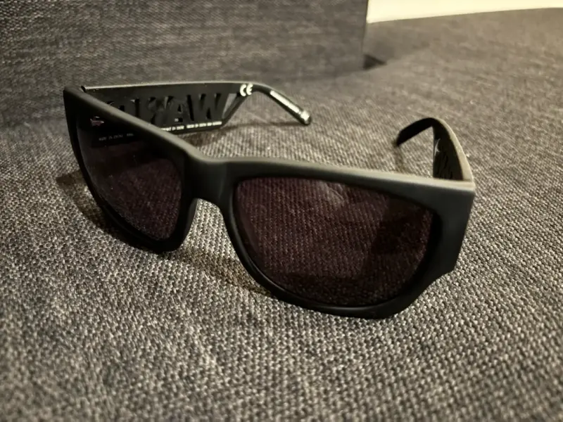 Anteojos ALEXANDER WANG X H&M con estuche y tira - 3