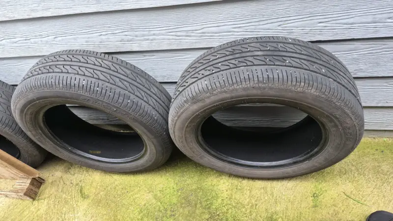 Neumático Double King 205/60R16 usado en buen estado - 4