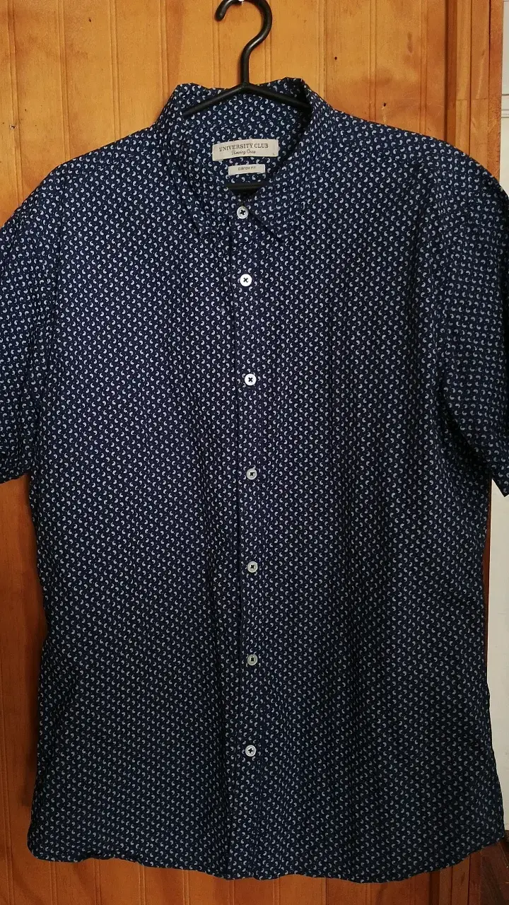 Camisa azul estampada University Club para hombre