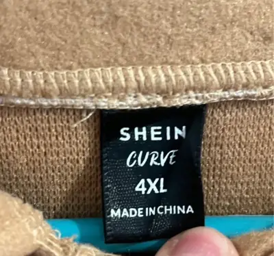 Chaqueta Oversize Beige Shein Curve 4XL - miniatura 3