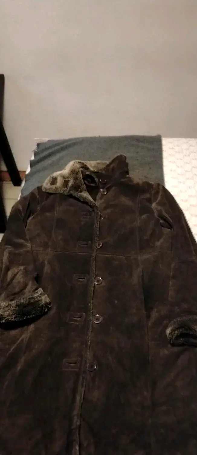 Abrigo de gamuza marrón con forro - 1