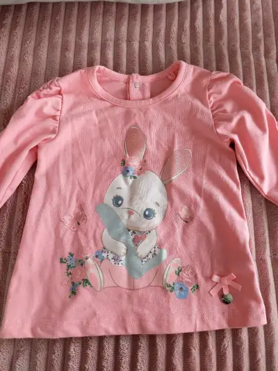 Polera manga larga rosa con diseño de conejo para bebé - miniatura 1