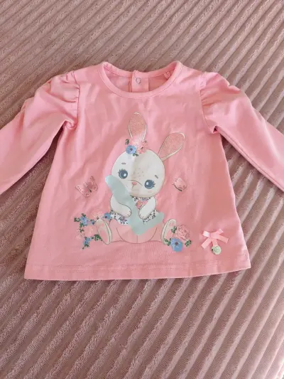 Polera manga larga rosa con diseño de conejo para bebé - miniatura 3