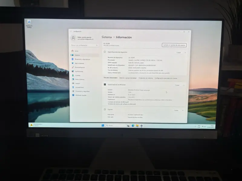 Computador Todo En Uno Asus con Teclado y Mouse - 3