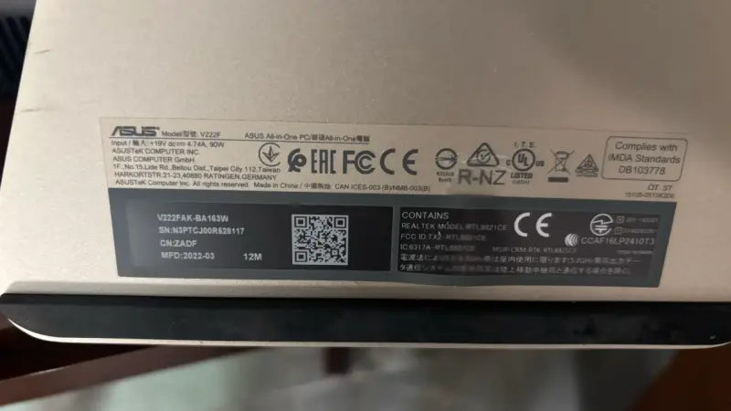 Computador Todo En Uno Asus con Teclado y Mouse - 5