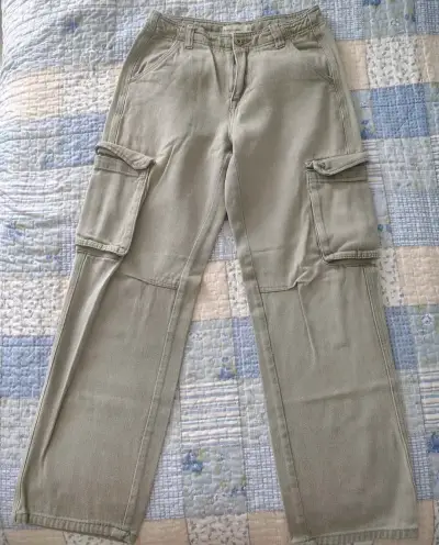 Pantalones cargo verde mujer - miniatura 1