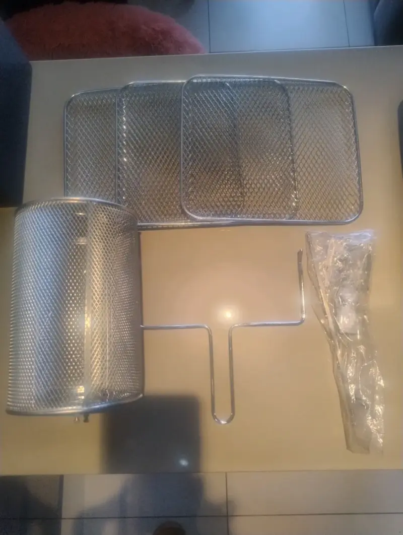 Freidora de Aire Oster 10L con Accesorios - 3