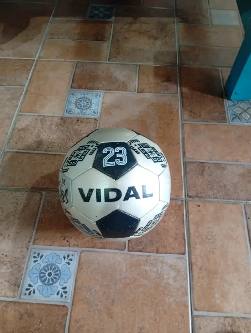 Balón de fútbol Vidal edición especial - 1