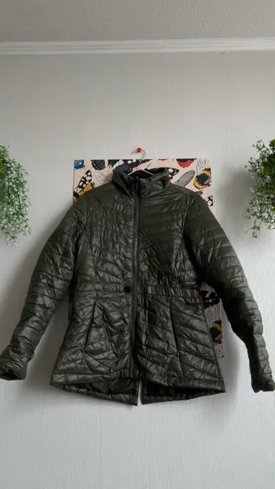 Chaqueta acolchada verde para mujer Wetland - miniatura 1