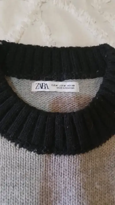 Suéter Zara de bloques en blanco y negro - miniatura 1