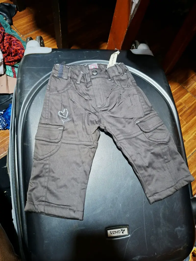 Chaqueta de niña rosada con cierre - 4