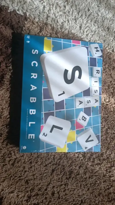 Juego scrabble - miniatura 1