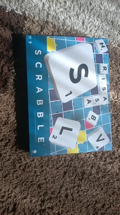 Juego scrabble - miniatura 2