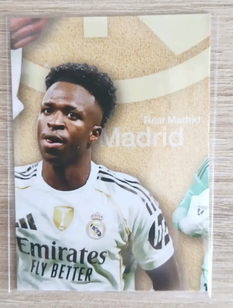 Tarjeta coleccionable Real Madrid Vinicius Jr. - 1