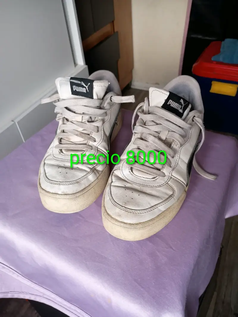 Zapatillas deportivas Puma blancas usadas - 4
