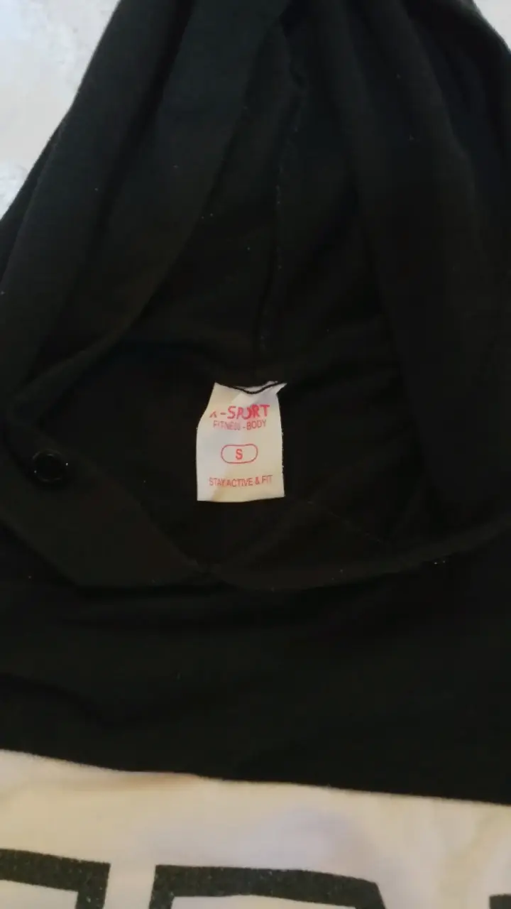 Polerón con capucha negro y blanco A-Sport - 1