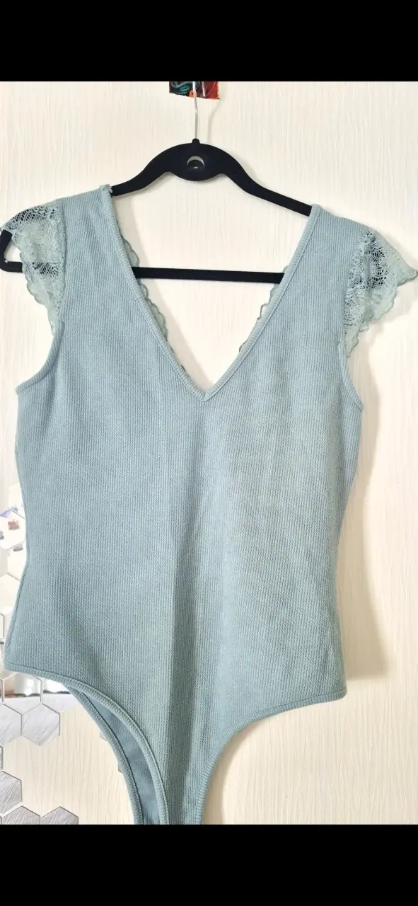 Body de encaje verde menta Nicopoly - 2