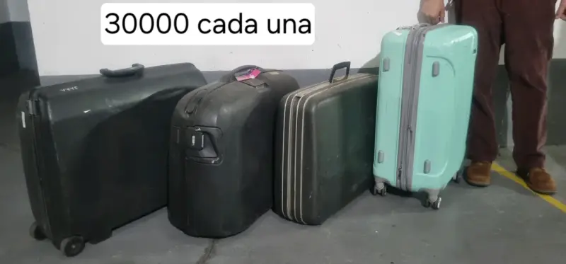 Set de maletas de viaje rígidas con ruedas