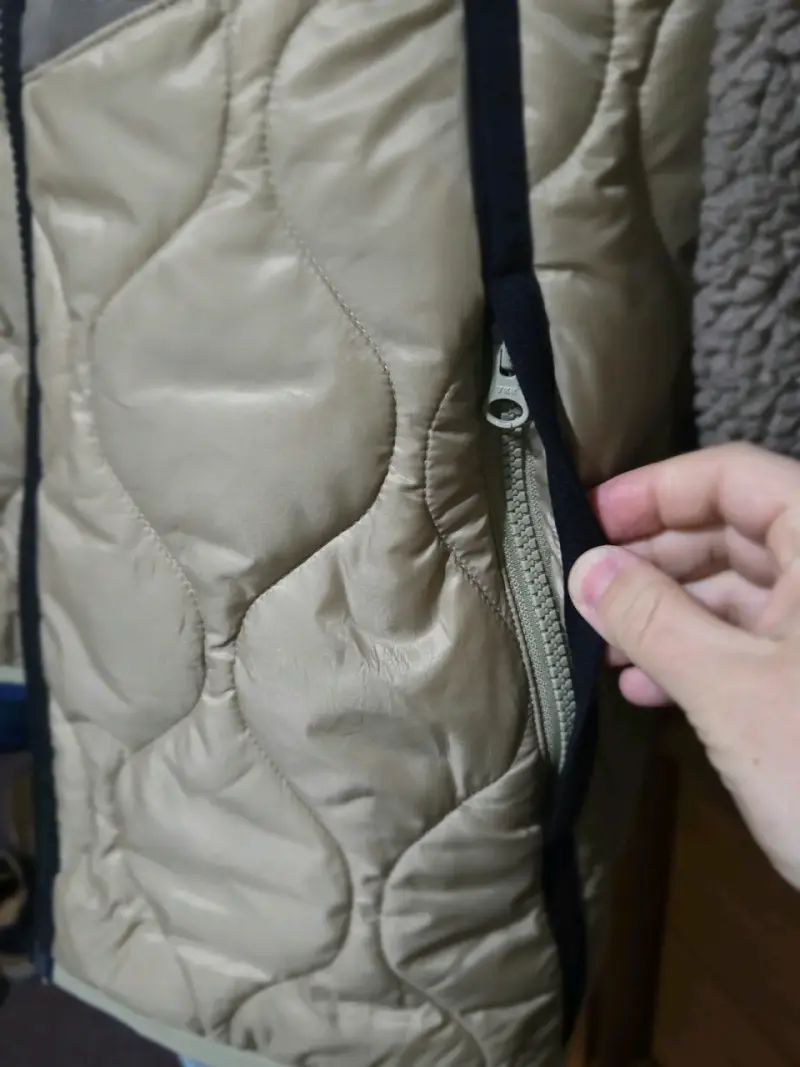 Chaqueta Nike, con gorro y polar. Talla M - 2