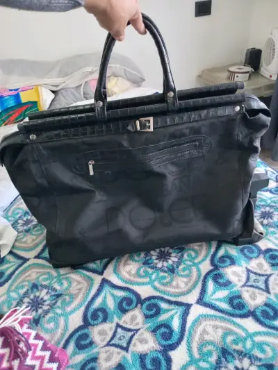 Bolso de viaje negro elegante - miniatura 1