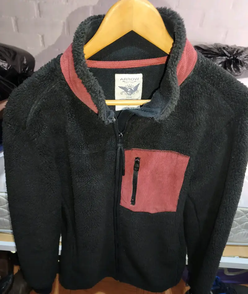 Chaqueta de polar negra y roja Arrow original - 3