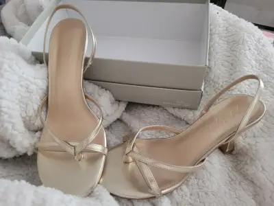 Sandalias de tacón doradas MIM talla 39 - miniatura 1