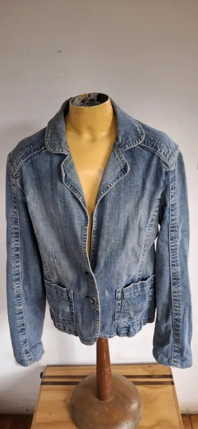 Chaqueta de mezclilla vintage para mujer - miniatura 1