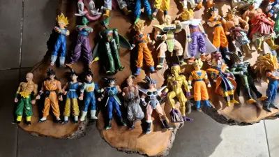 Colección de figuras de acción Dragon Ball Z - miniatura 3