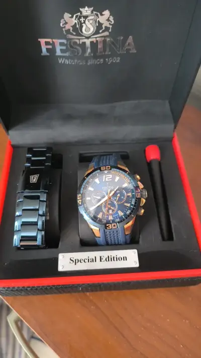 Reloj Festina Edición Especial Azul y Dorado - miniatura 1