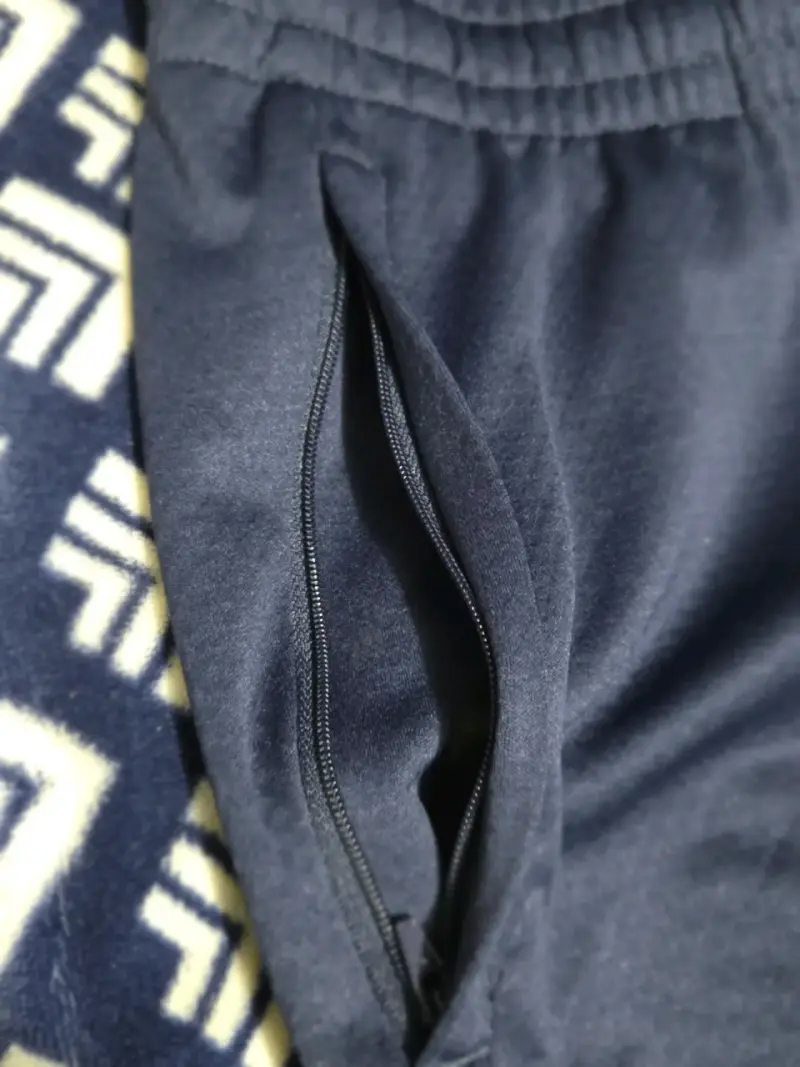 Buzo deportivo Puma. Talla M, slim - 3