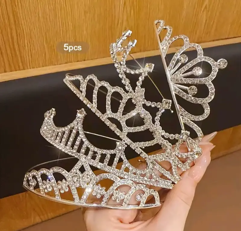 Tiaras - diademas - coronas doradas y plateadas - 1