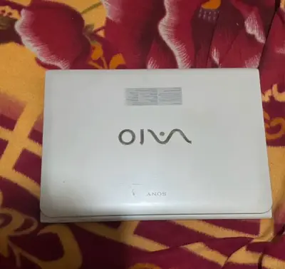 Laptop Sony Vaio Intel Core i5 - miniatura 4