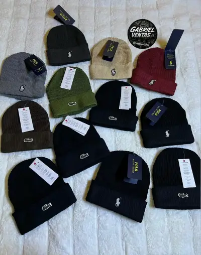 Gorros de lana Polo y Lacoste en varios colores - miniatura 1