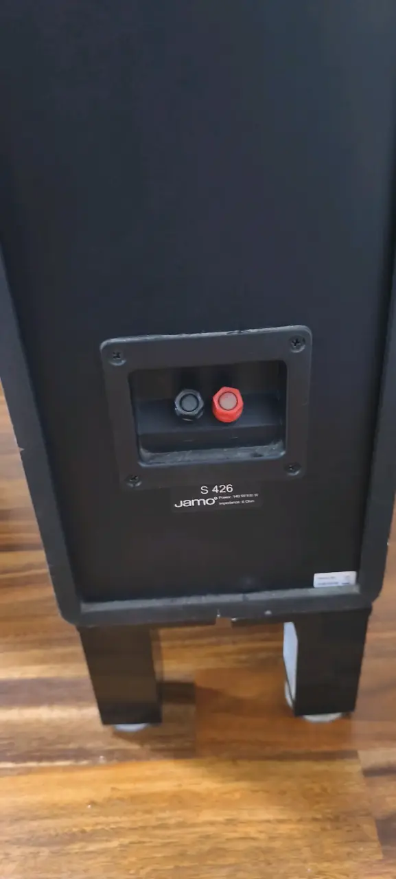 Parlantes de piso Jamo S 426 negros - 2