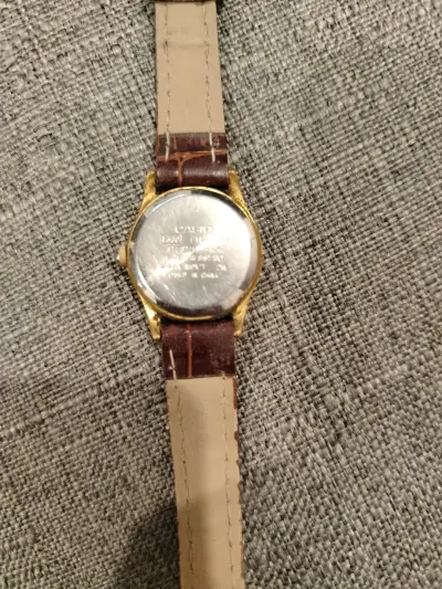 Reloj Casio Vintage con Correa de Cuero Marrón - miniatura 2